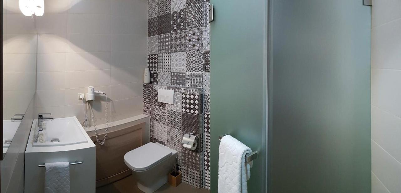 Wine Hotel צ'יסינאו מראה חיצוני תמונה